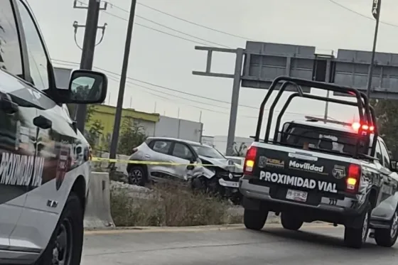MUERE CONDUCTOR DE UN AUTO KWID TRAS APARATOSA SALIDA DE CAMINO EN EL PERIFÉRICO ECOLÓGICO