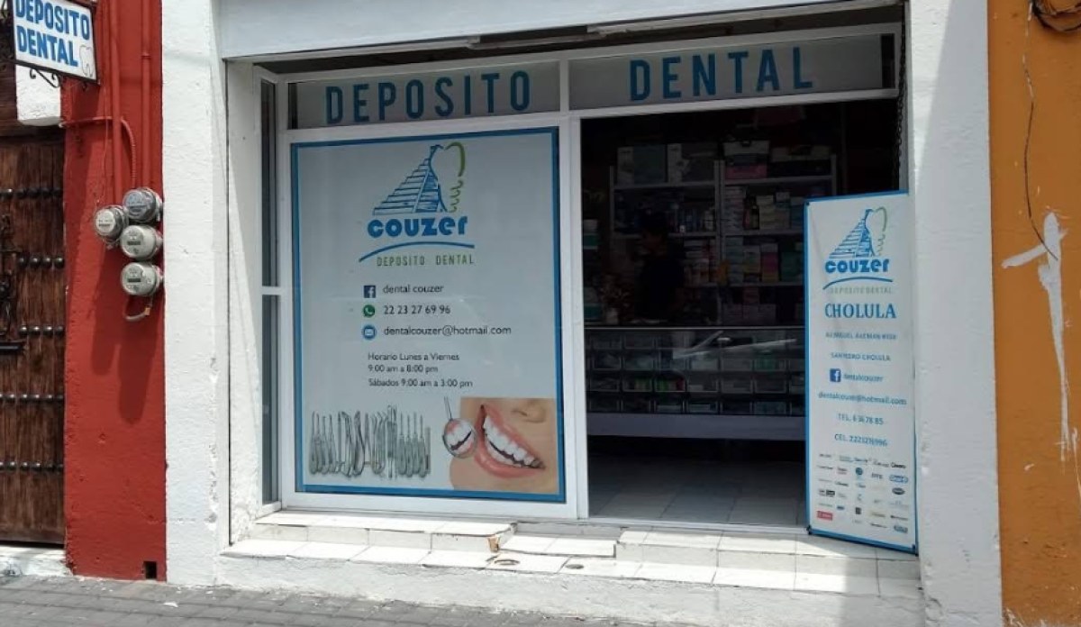 Asaltan a mano armada depósito dental a dos calles de la presidencia en Cholula